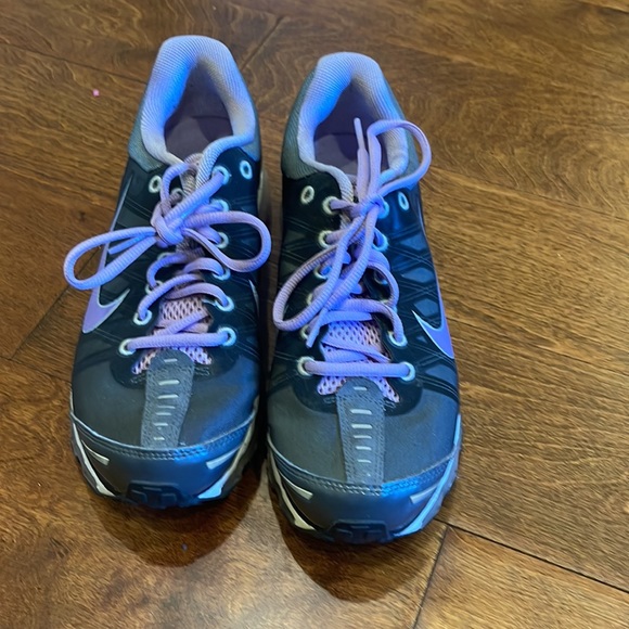 Nike lavender and dark gray and a half lady sneakers - Picture 2 of 8